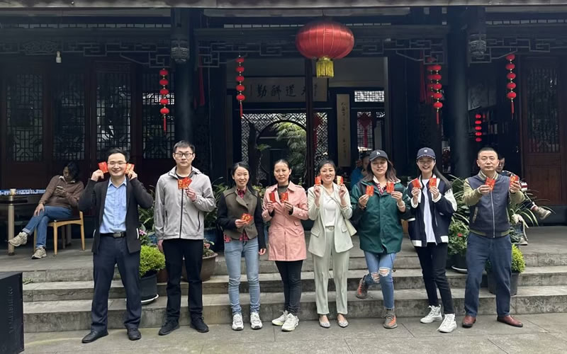 綿陽市先鋒醫(yī)療器械有限公司：凝聚團(tuán)隊(duì)力量，共筑先鋒夢想 —— 2023年春季團(tuán)建活動紀(jì)實(shí)2.jpg